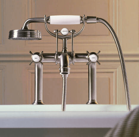 Brushed-Nickel-Taps