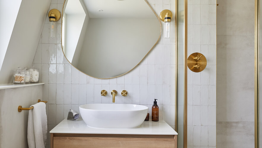 Fluted Family bathroom in Richmond