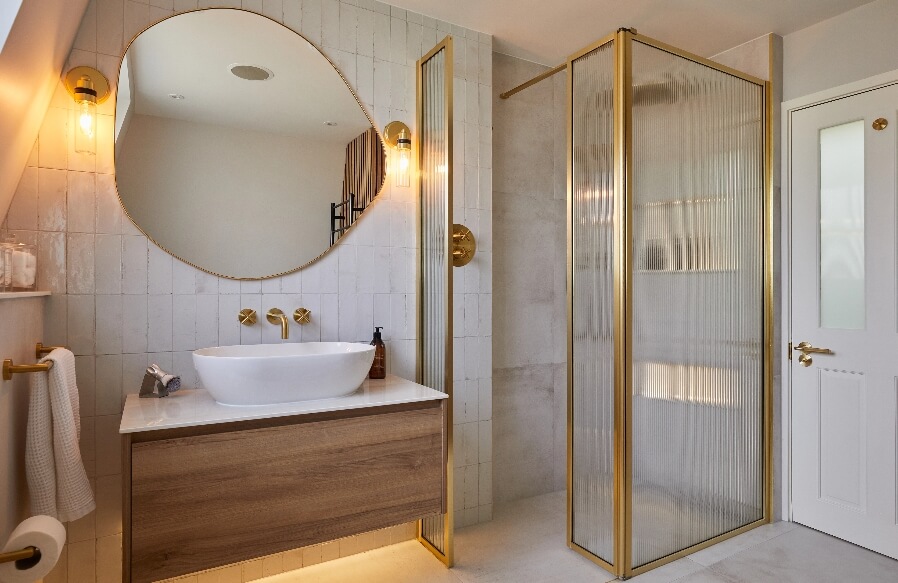 Bathroom + Kitchen Eleven - Familty bathrooms in Richmond