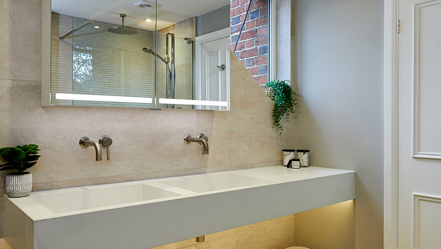 Minimalist Master ensuite in Ockham