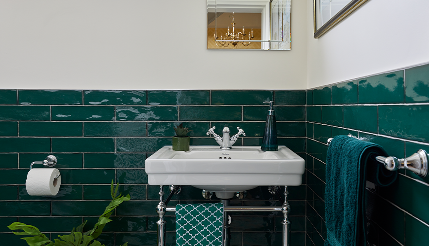traditional bottle green cloakroom in surbiton