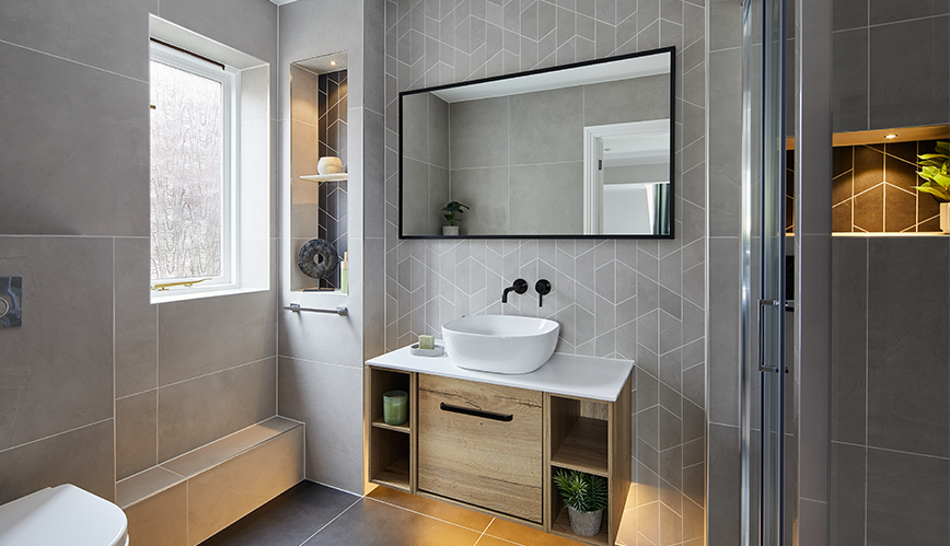 tranquil master en suite in Weybridge