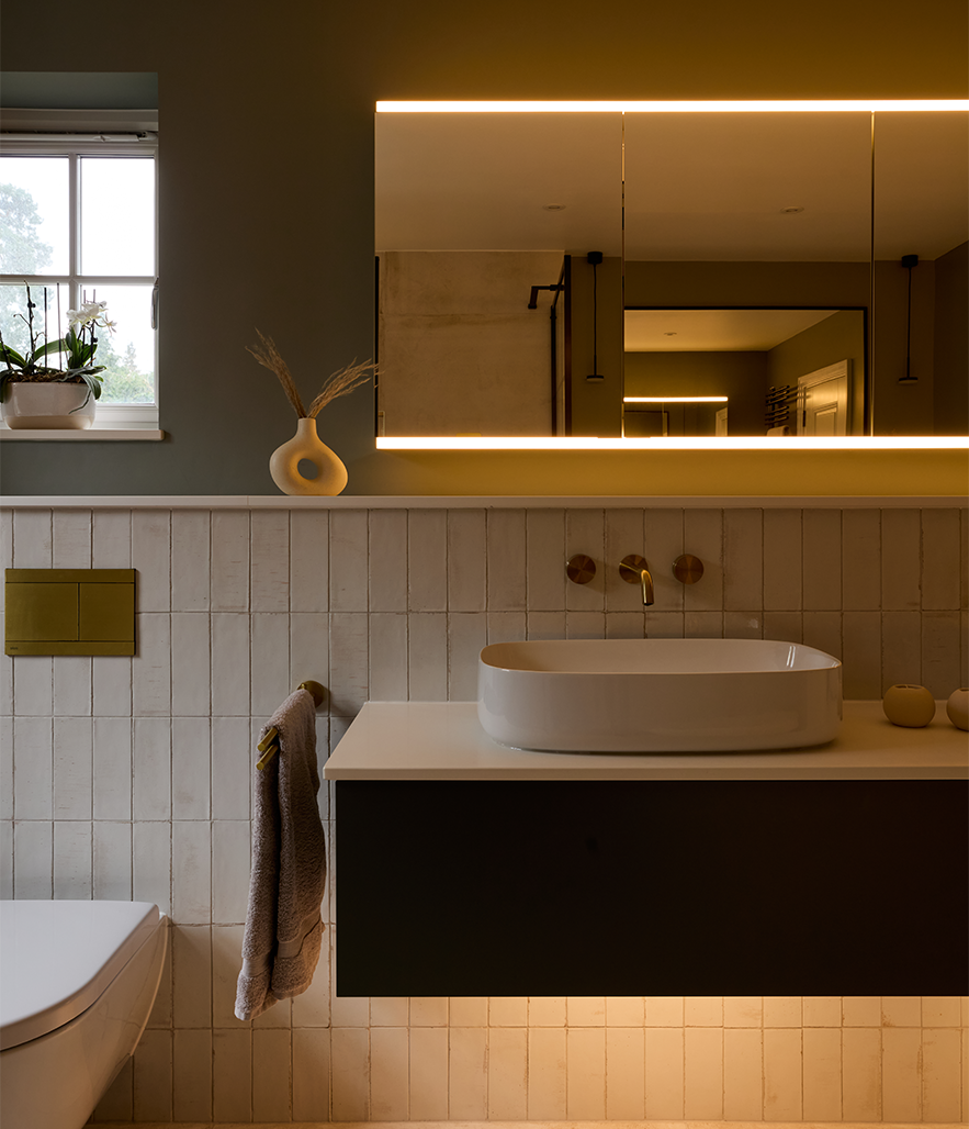 master ensuite in Weybridge