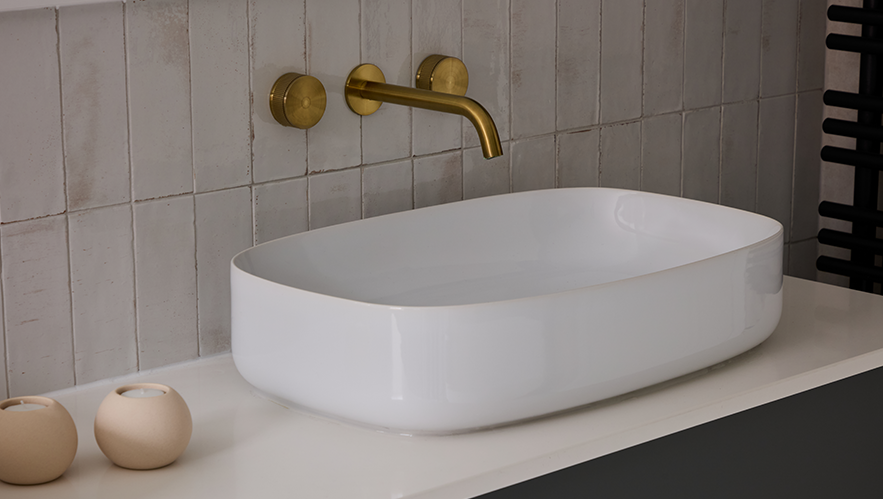 master ensuite in Weybridge