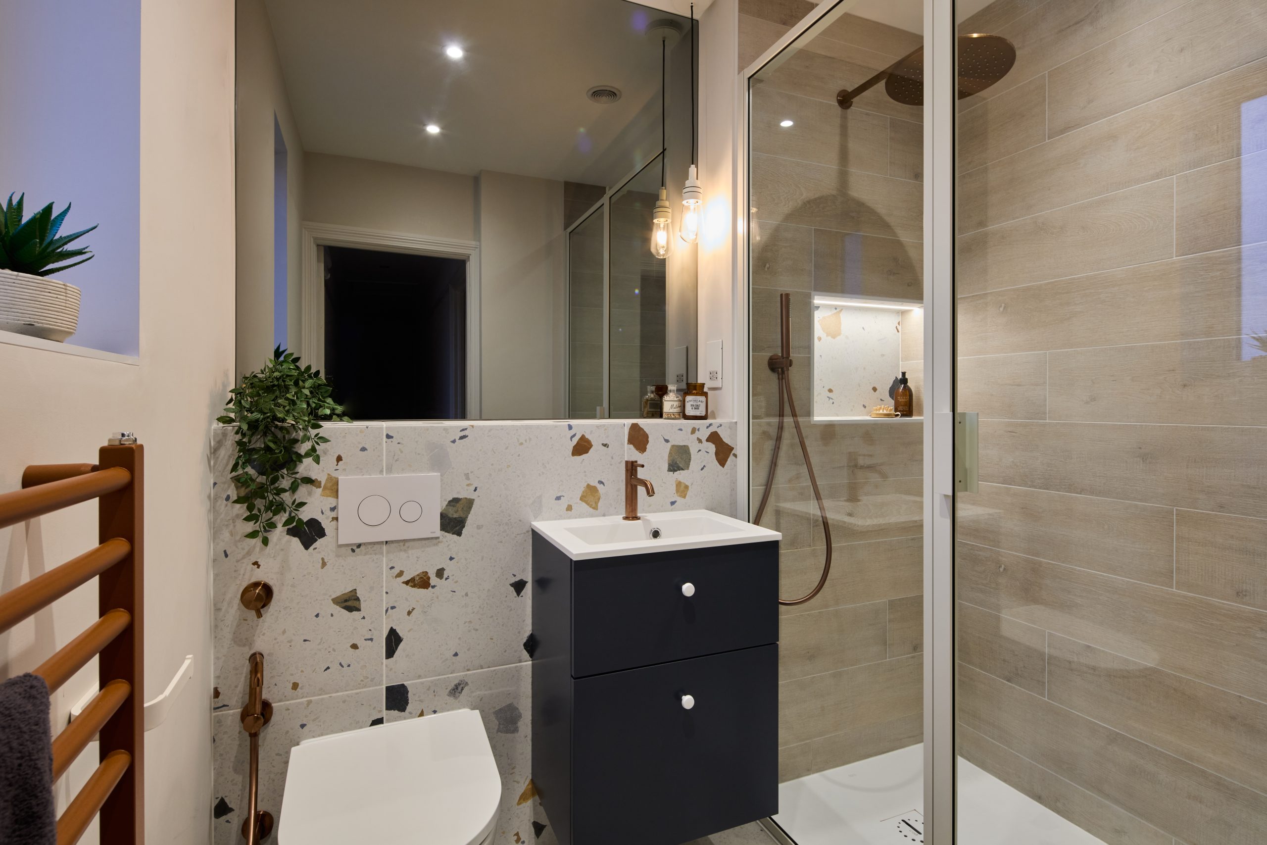 Bathroom & Kitchen Eleven - Piazza Thames Ditton
