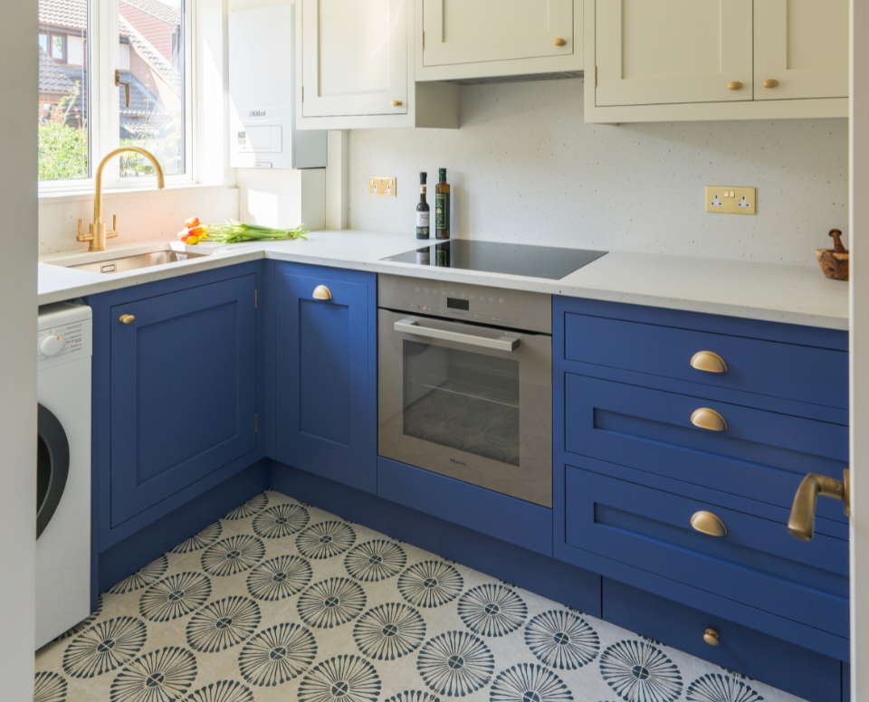 Bathroom & Kitchen Eleven - Portuguese blue - after